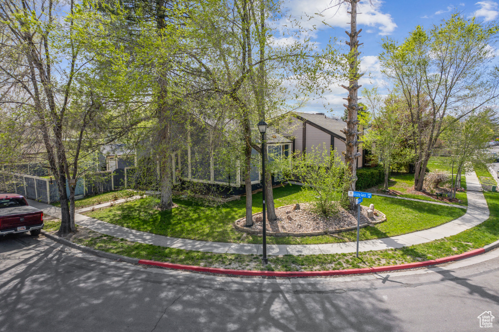 Photo 41 for MLS #2112997 at 2409 W Hardrock Dr