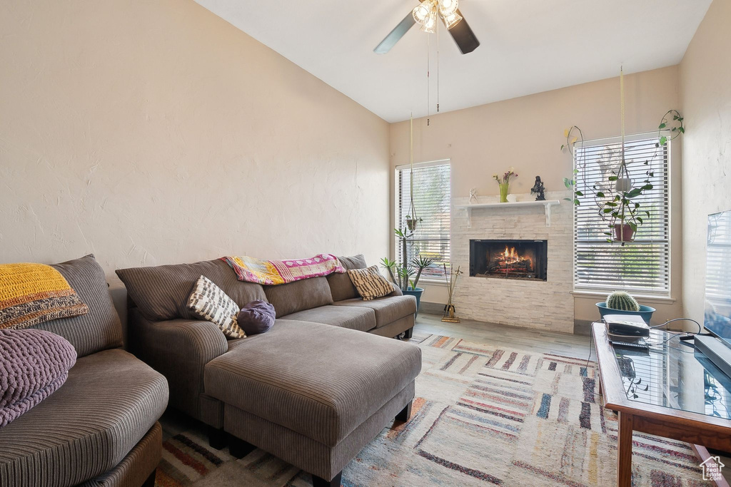 Photo 4 for MLS #2112997 at 2409 W Hardrock Dr