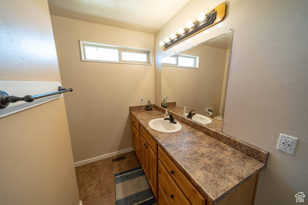 Photo 17 for MLS #2113009 at 1605 E 8900 South