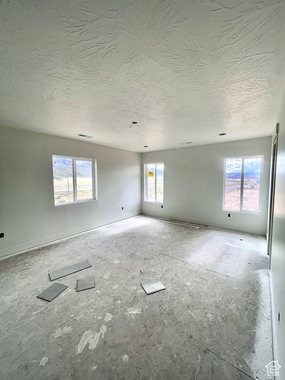 Photo 8 for MLS #2113011 at 2549 W Black Sage Dr