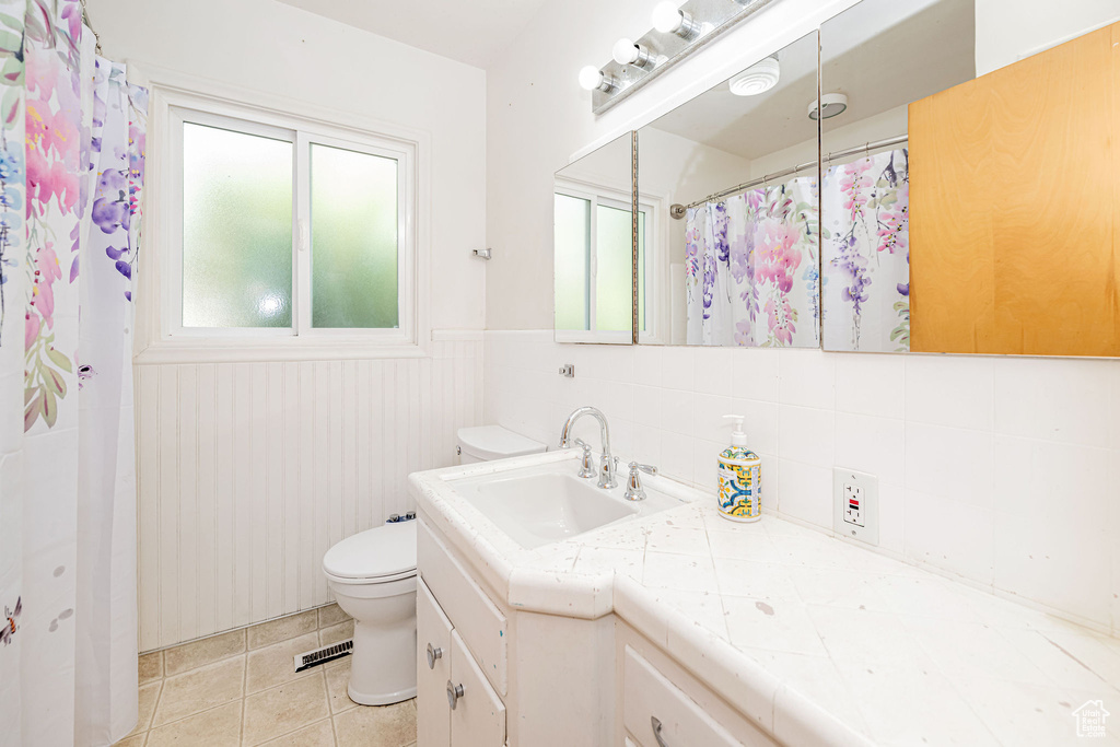 Photo 16 for MLS #2113016 at 665 S 400 E