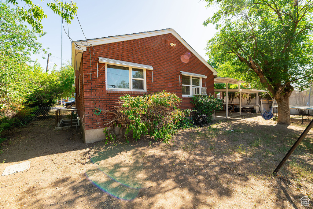 Photo 33 for MLS #2113016 at 665 S 400 E