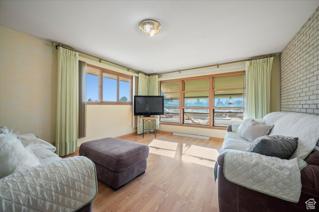 Photo 5 for MLS #2113017 at 275 S 600 East