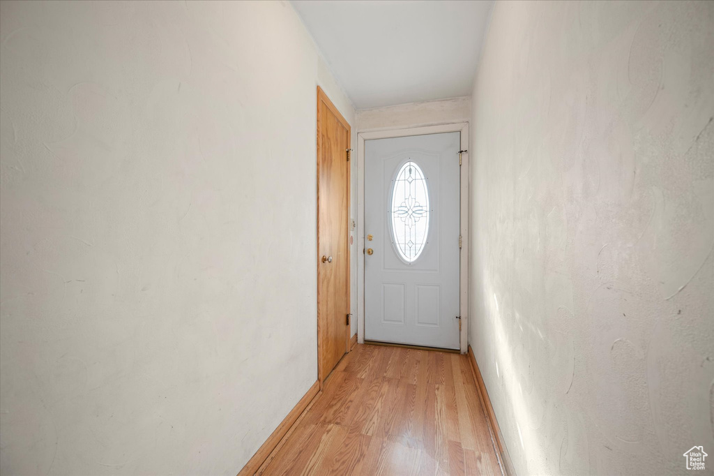 Photo 4 for MLS #2113017 at 275 S 600 East