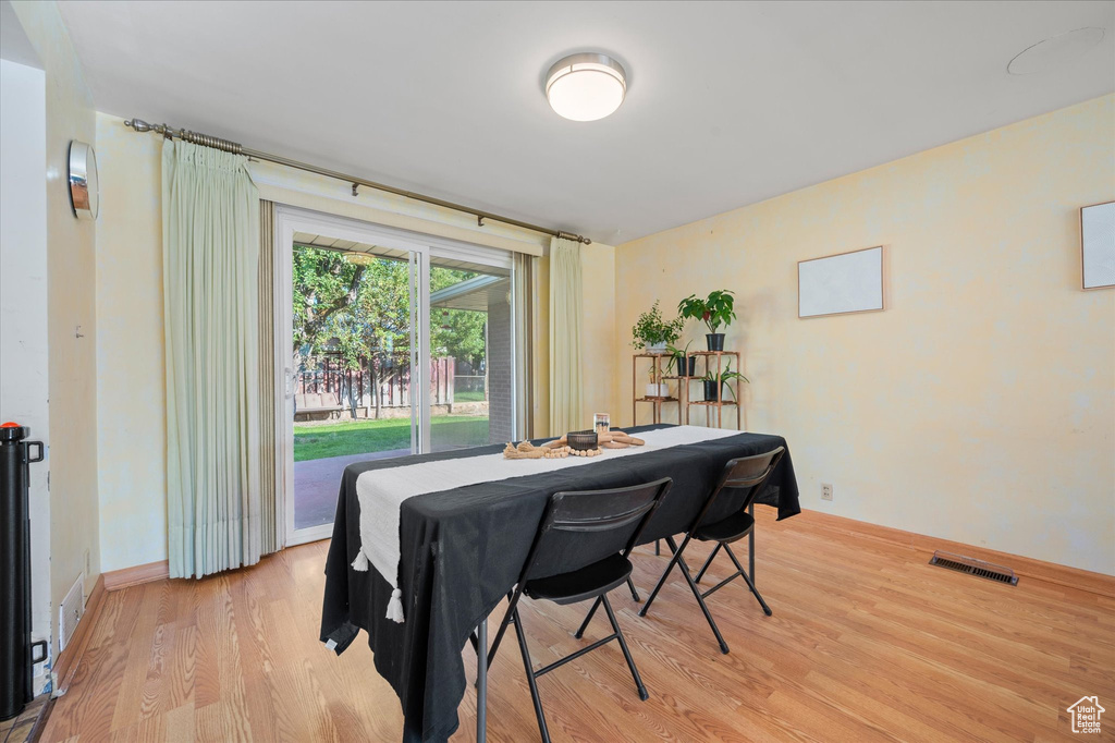 Photo 8 for MLS #2113017 at 275 S 600 East