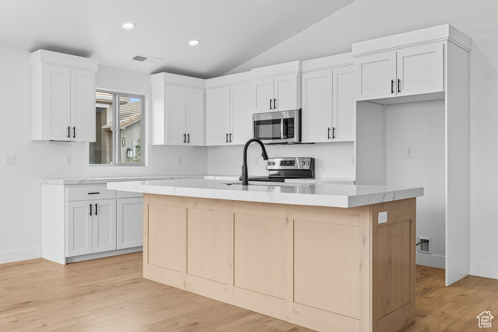 2261 S TONAQUINT DR #31 St George, UT 84770