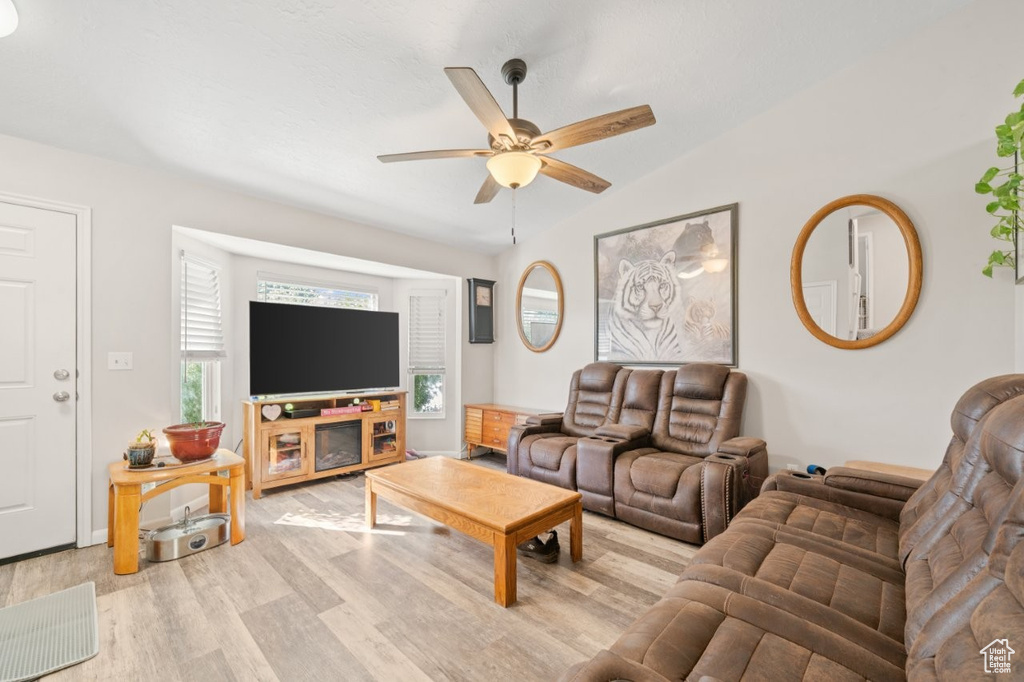 Photo 4 for MLS #2113029 at 5778 S 4075 West