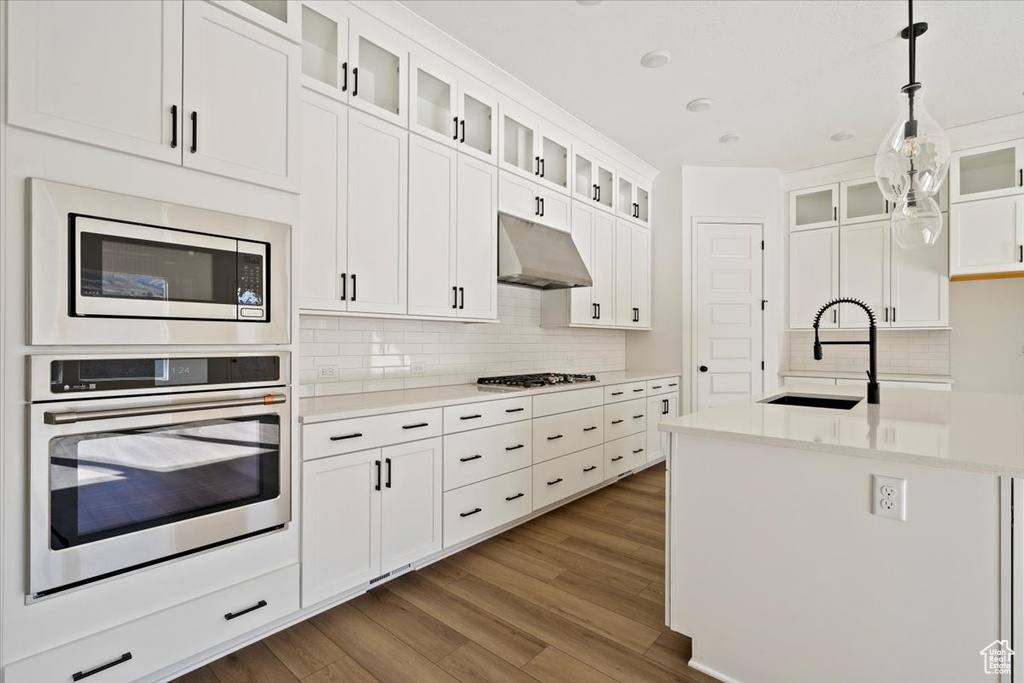 Photo 3 for MLS #2113032 at 1048 W Serviceberry St