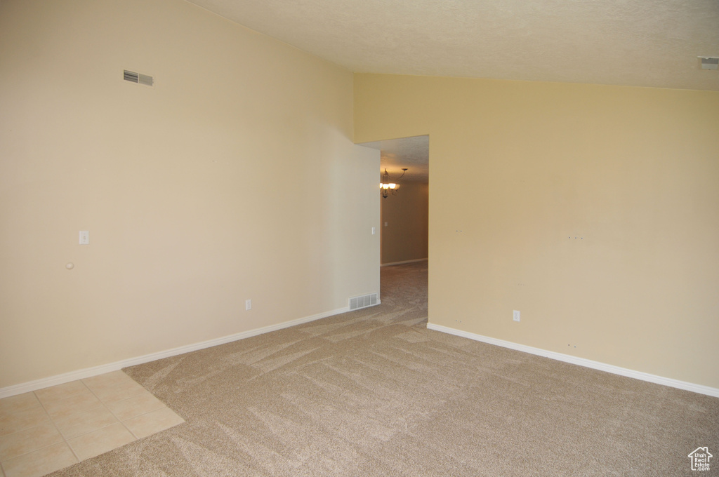 Photo 4 for MLS #2113039 at 4015 Meadow Wood Dr