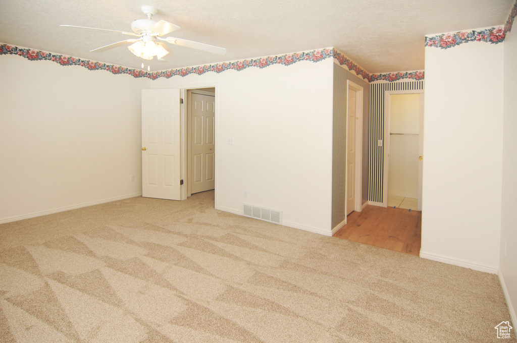 Photo 15 for MLS #2113039 at 4015 Meadow Wood Dr