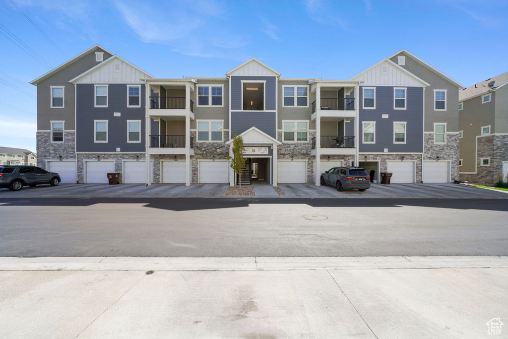 Photo 16 for MLS #2113042 at 317 W 435 North