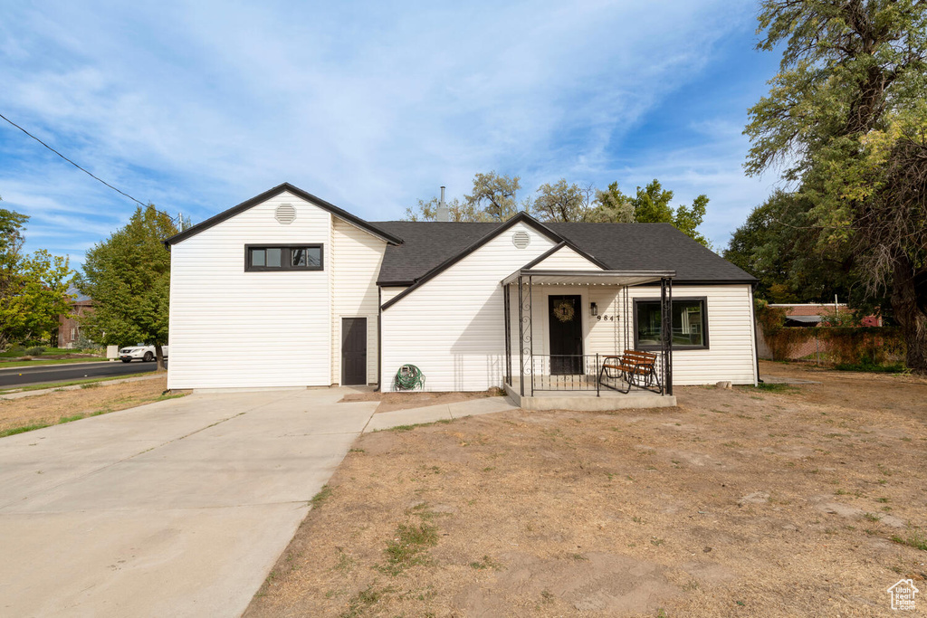 9847 S 1000 W South Jordan, UT 84095