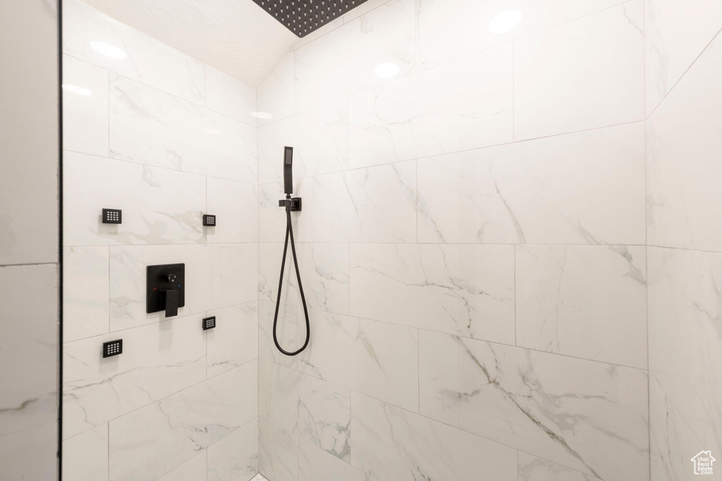 9847 S 1000 W South Jordan, UT 84095