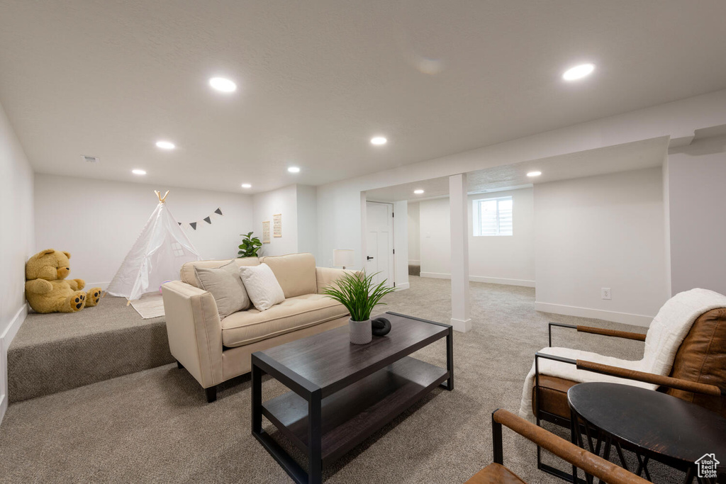 9847 S 1000 W South Jordan, UT 84095