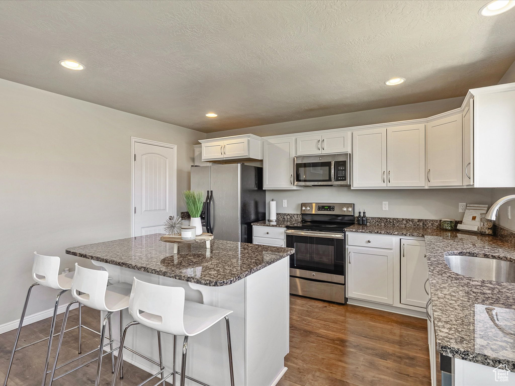 2956 S WILLOW CREEK DR Saratoga Springs, UT 84045