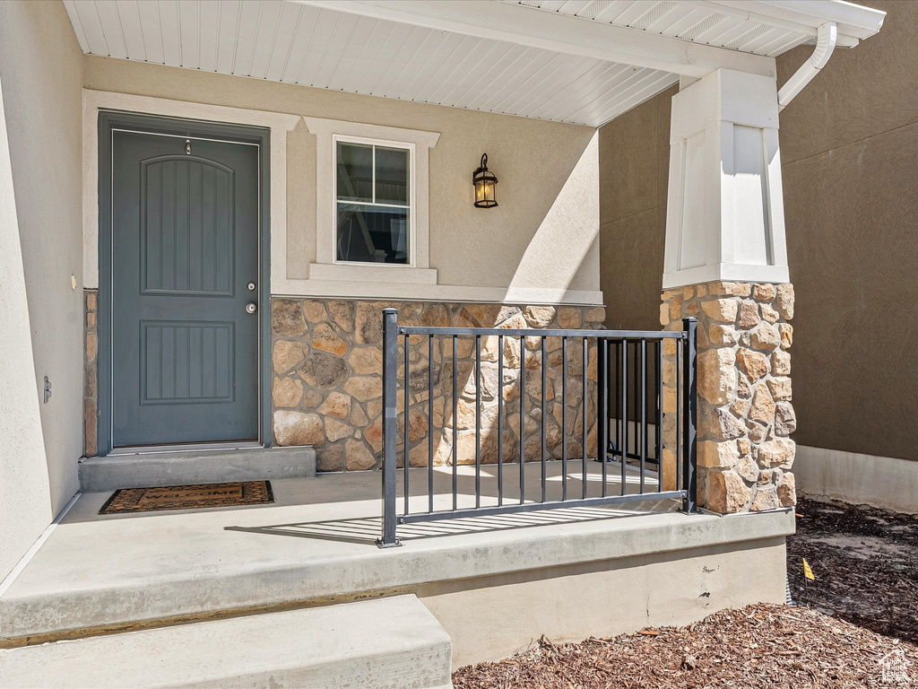 2956 S WILLOW CREEK DR Saratoga Springs, UT 84045