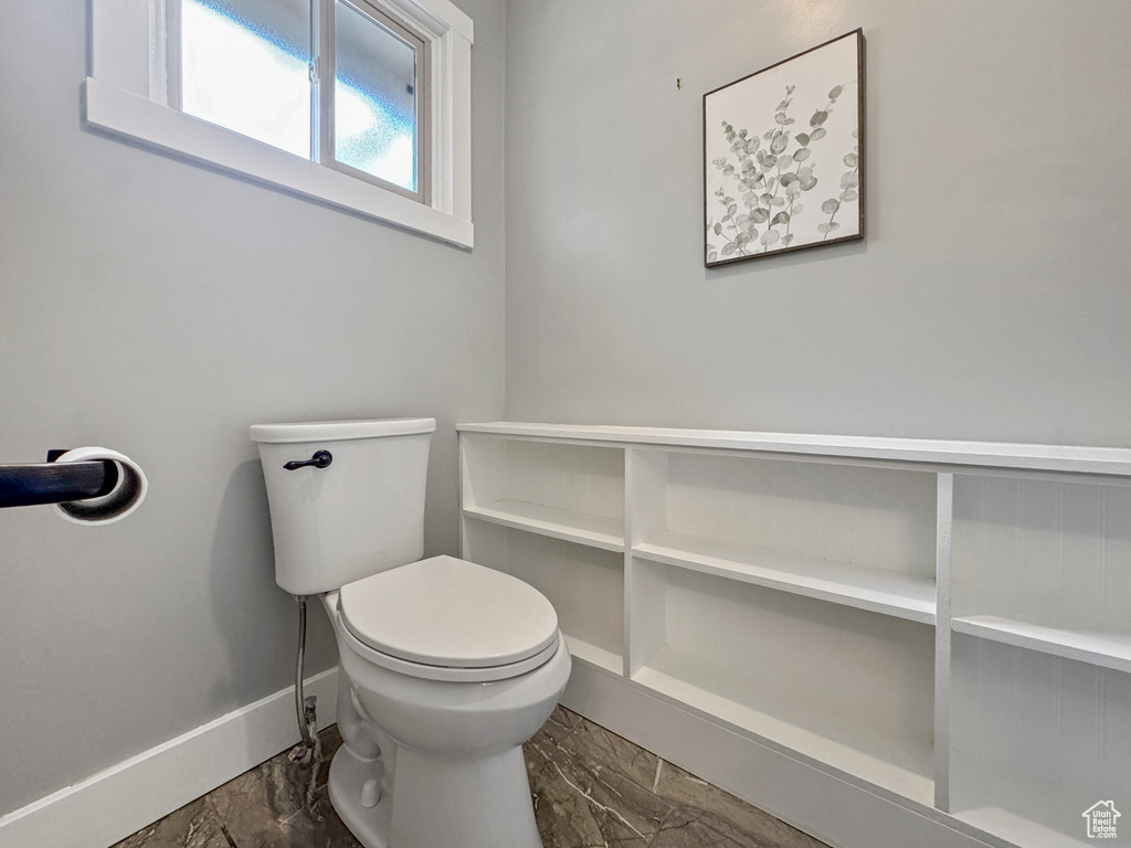 43 W 400 N American Fork, UT 84003