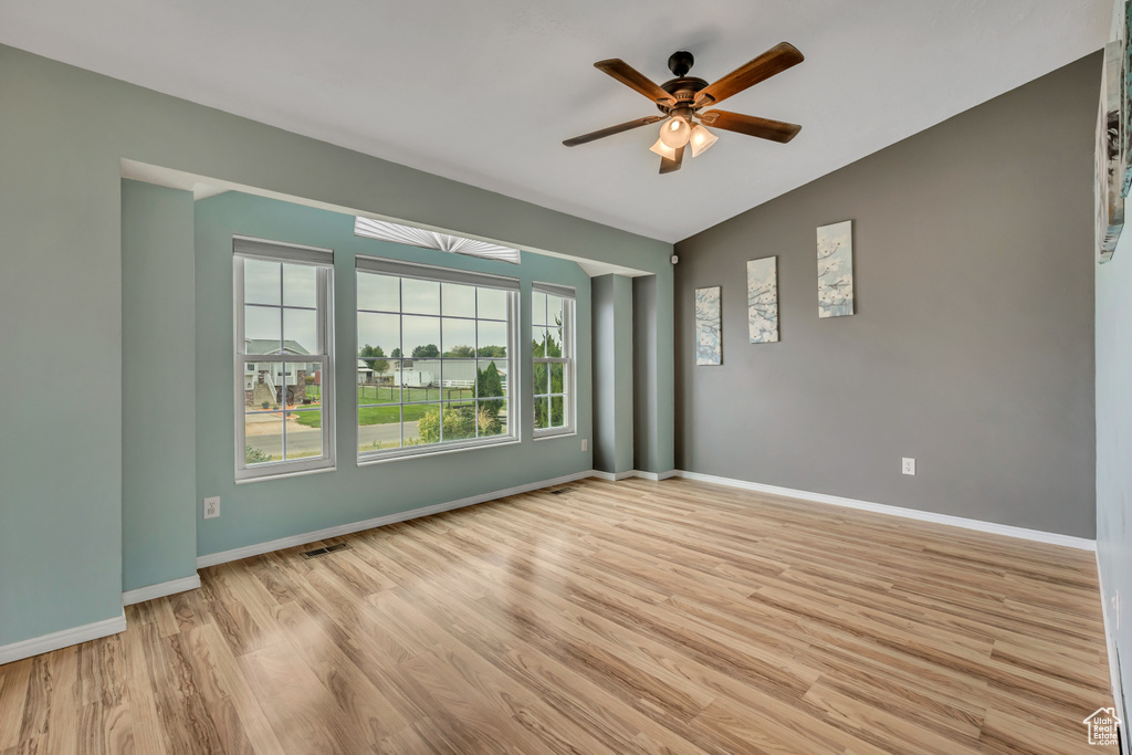 3046 N 2575 W Farr West, UT 84404