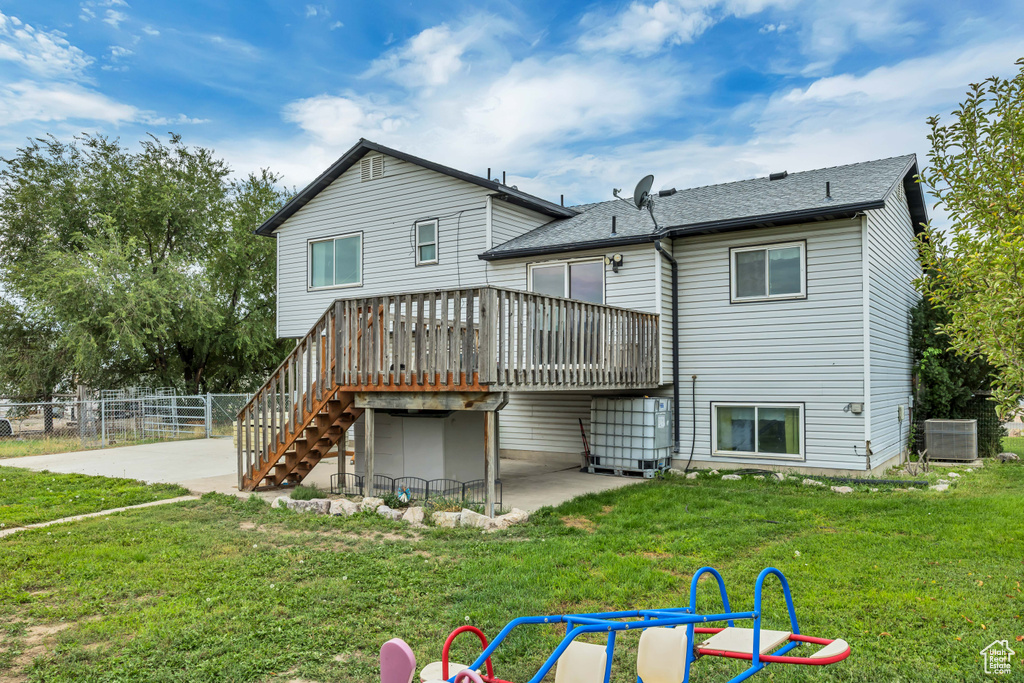 3046 N 2575 W Farr West, UT 84404