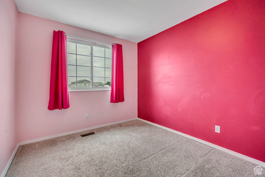 3046 N 2575 W Farr West, UT 84404
