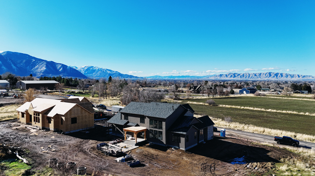 764 N 2000 E #304 Mapleton, UT 84664