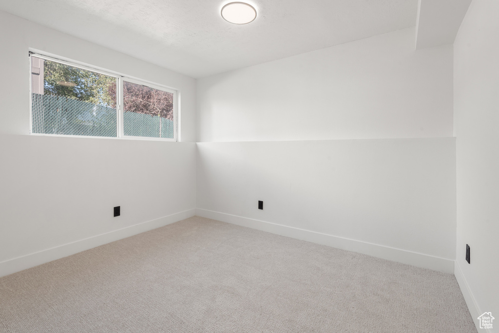 5050 W LOTUS BLOSSOM DR West Valley City, UT 84120