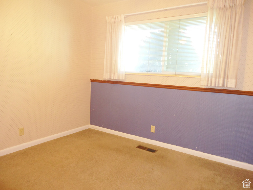 Photo 18 for MLS #2113102 at 2475 S 450 West