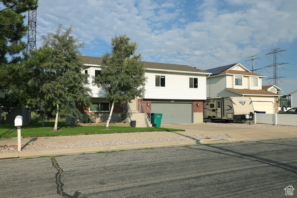 5919 S 3200 W Roy, UT 84067