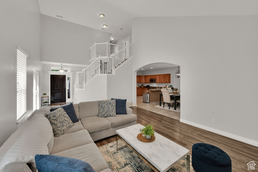 2831 FOX HUNTERS LOOP Lehi, UT 84043
