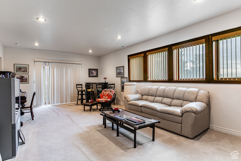 261 N SANDRUN RD Salt Lake City, UT 84103