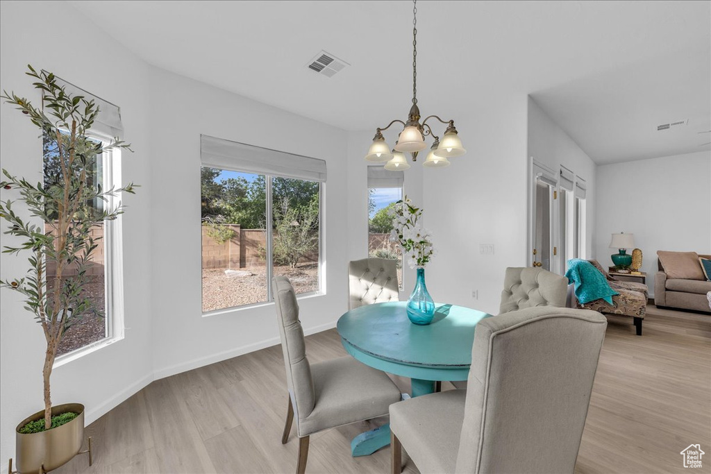 Photo 15 for MLS #2113116 at 1667 Morane Manor Dr