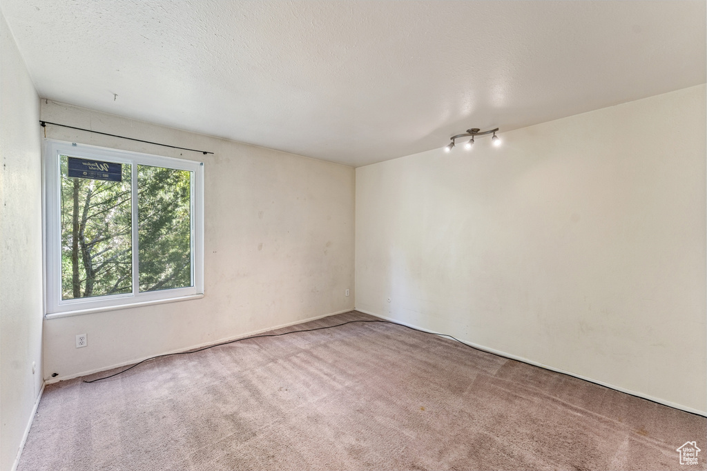 5560 S WILLOW LN #D Murray, UT 84107