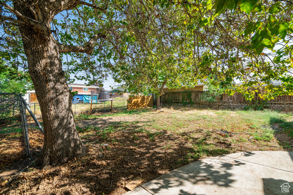 143 W 650 N Clearfield, UT 84015