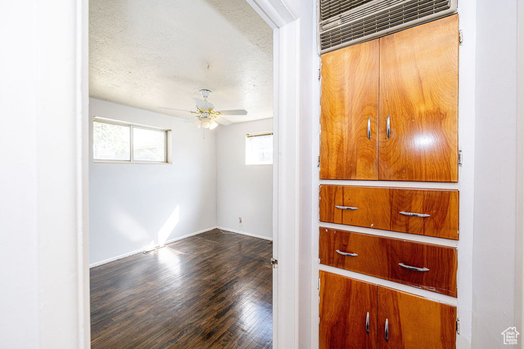 143 W 650 N Clearfield, UT 84015