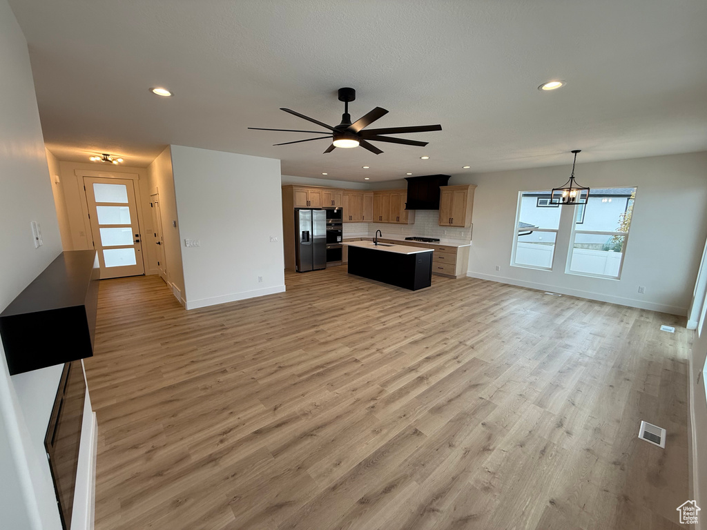 5229 N VENTURA CIR Stansbury Park, UT 84074