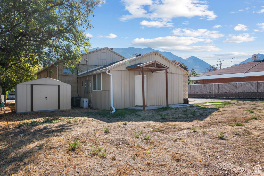57 N CENTER ST Santaquin, UT 84655