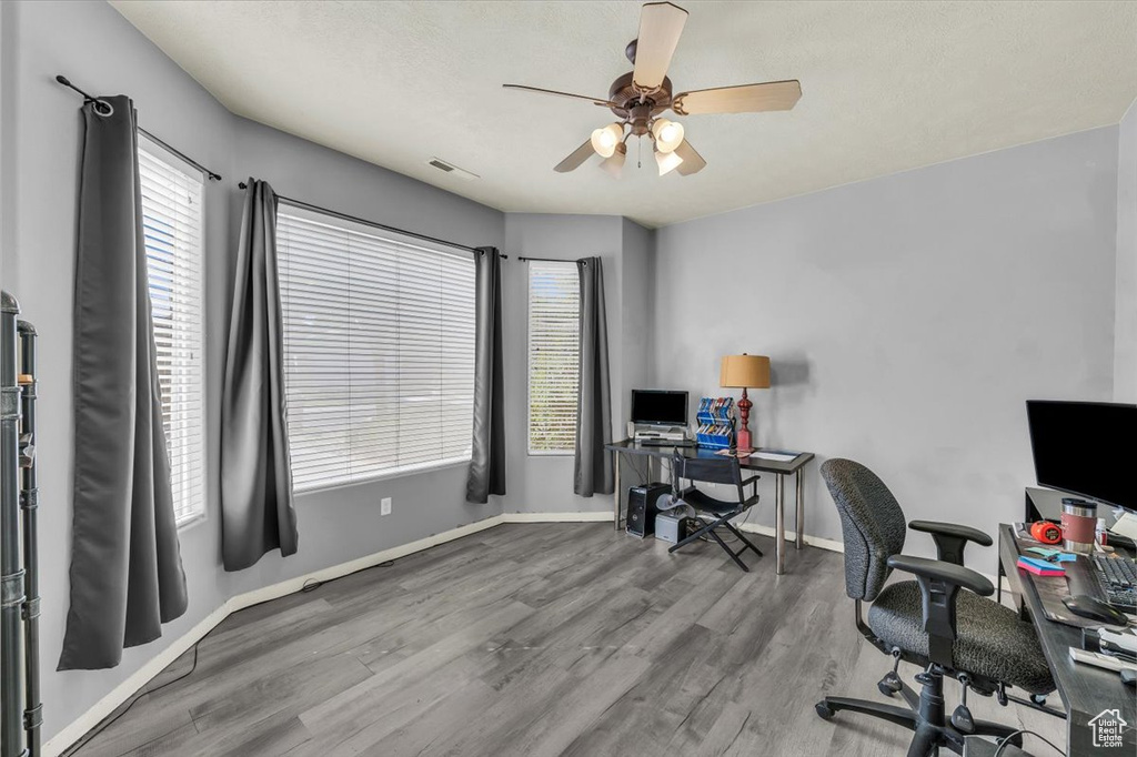 Photo 23 for MLS #2113161 at 199 W 2025 South #63