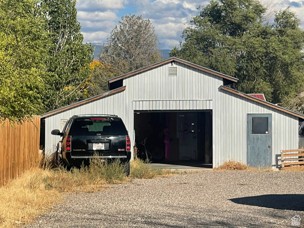 35 S 100 E Centerfield, UT 84622