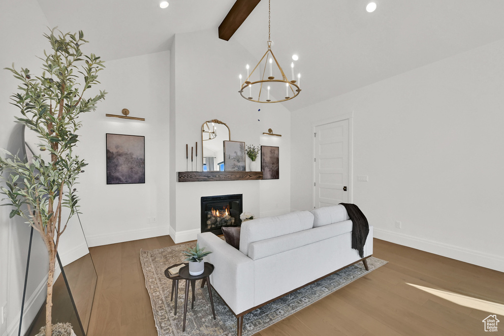 261 N SARAH ST Providence, UT 84332