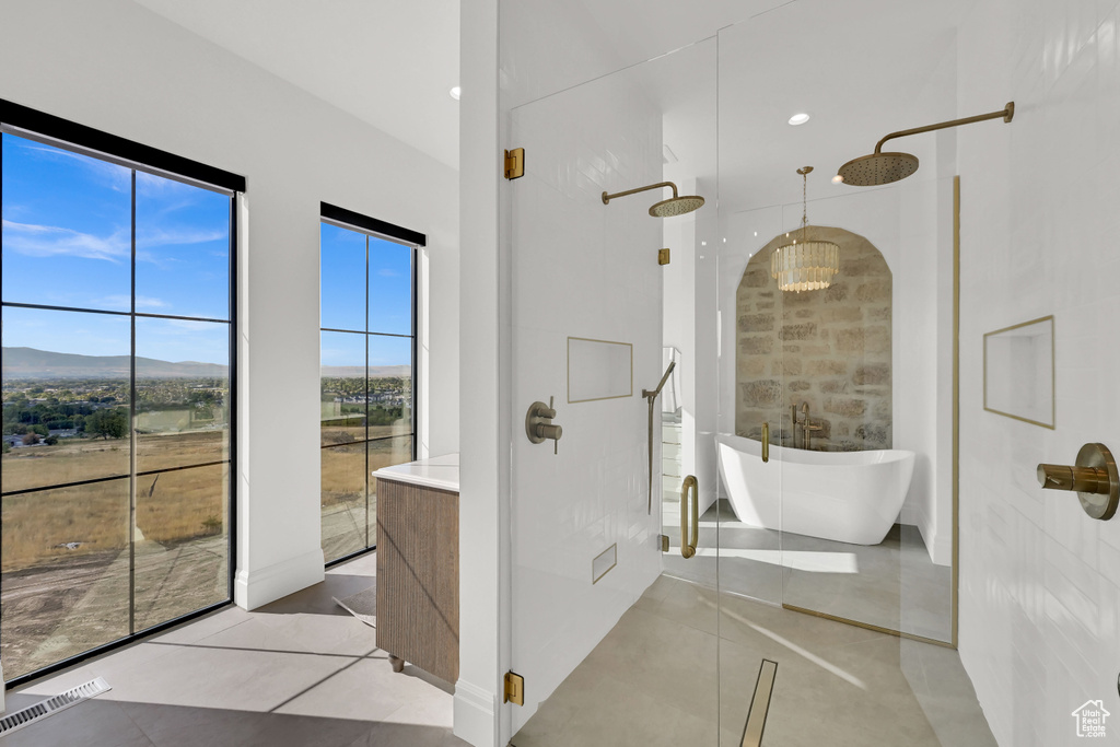 261 N SARAH ST Providence, UT 84332