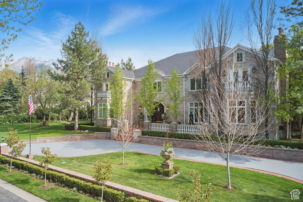 2428 E FIELD ROSE DR Holladay, UT 84121