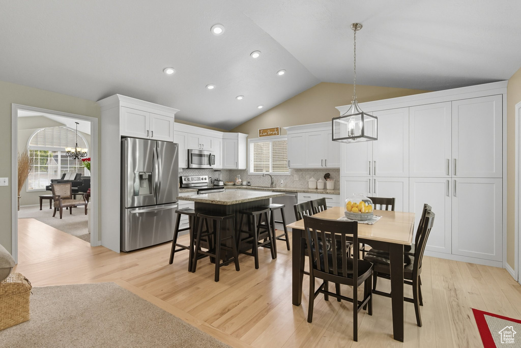 2559 E CUPECOY DR Cottonwood Heights, UT 84121