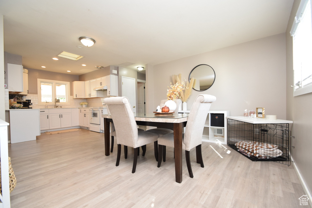 4598 S 450 W Washington Terrace, UT 84405