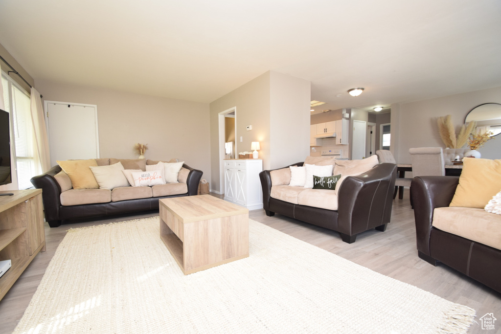 4598 S 450 W Washington Terrace, UT 84405