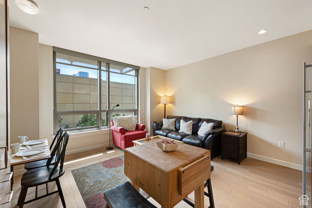 99 W SOUTH TEMPLE ST #303 Salt Lake City, UT 84101