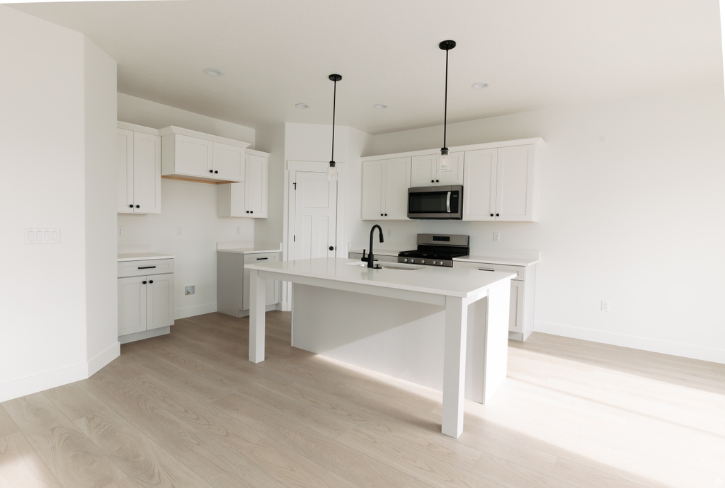 1563 W RUSSO DR #722 Saratoga Springs, UT 84045