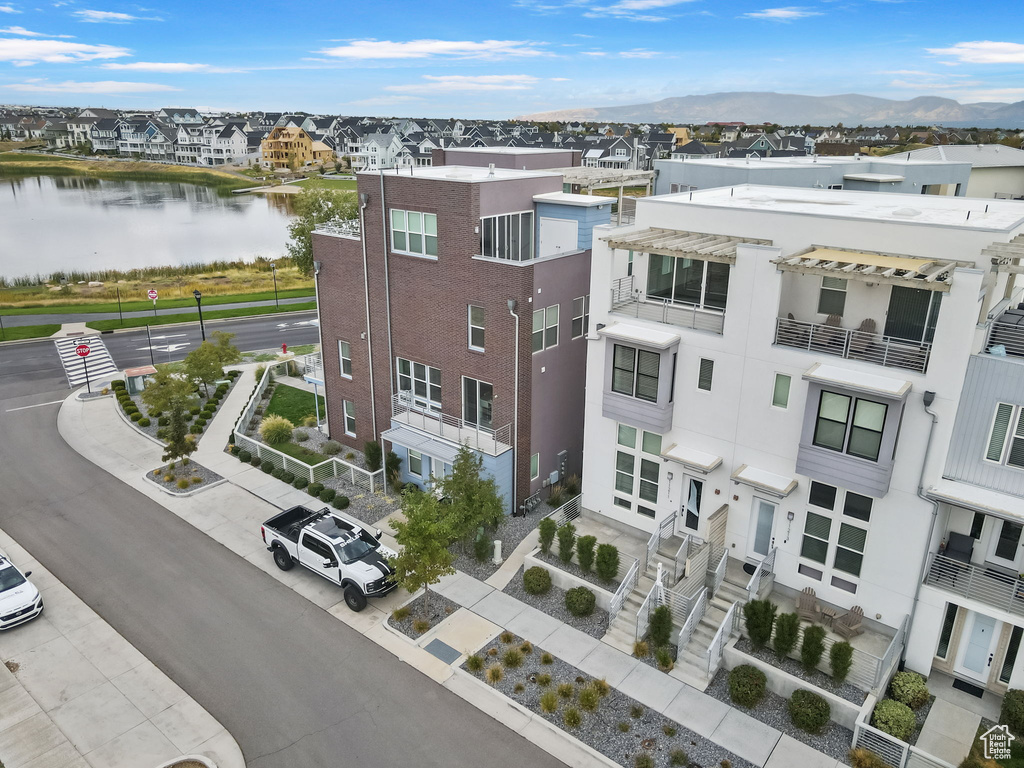 11211 S CLEAR BLUE DR South Jordan, UT 84009