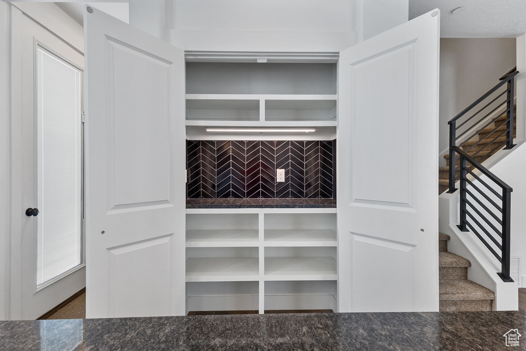 11211 S CLEAR BLUE DR South Jordan, UT 84009