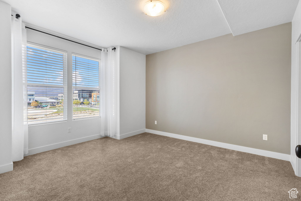 11211 S CLEAR BLUE DR South Jordan, UT 84009