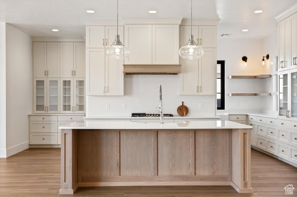 4324 S Secretariat Dr